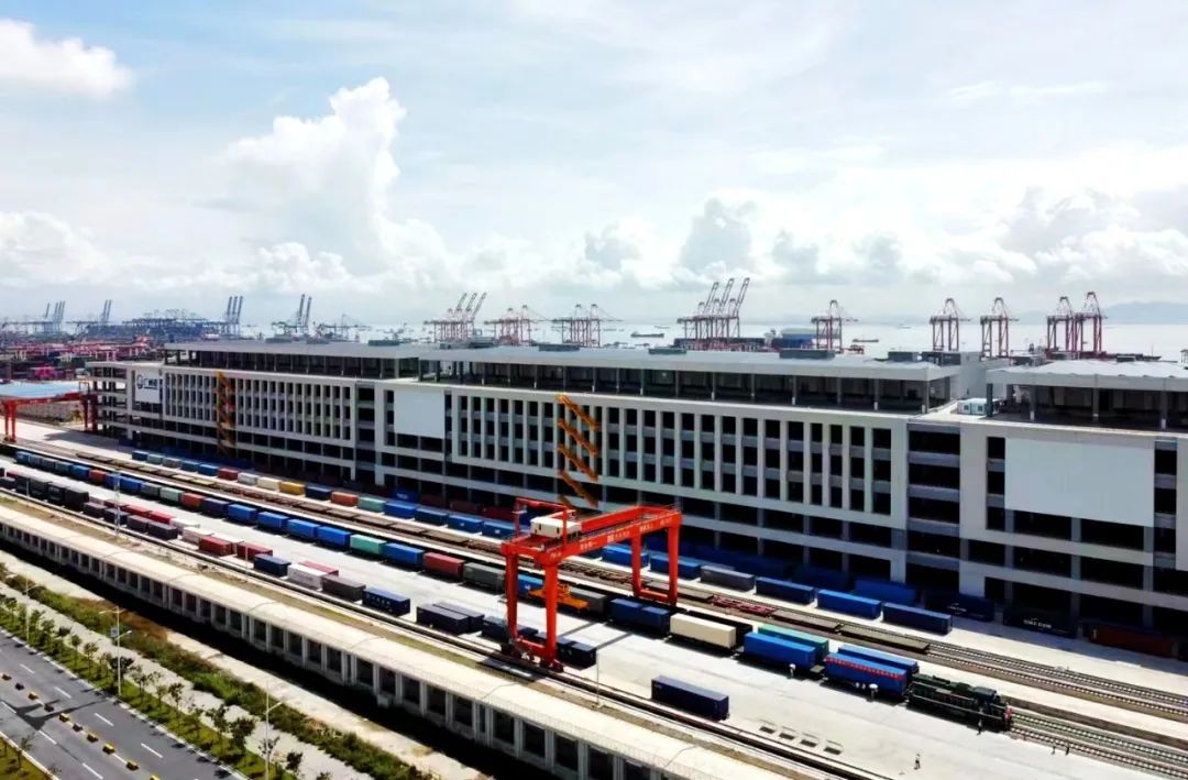 華南首個！廣州港正式運營“南沙港南站”鐵