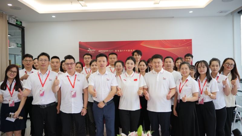 安速貨運(yùn)與冠軍簽約